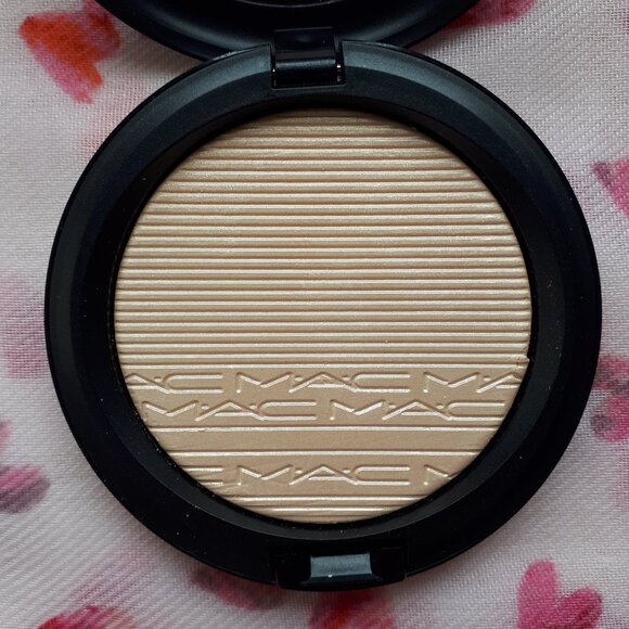 MAC Cosmetics: Extra Dimension Skinfinish - Double Gleam - Picture 9 of 14
